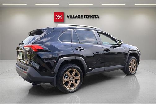 2025 Toyota RAV4 Hybrid Woodland Edition