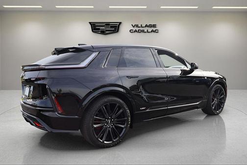 2026 Cadillac LYRIQ V