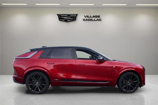 2026 Cadillac LYRIQ V