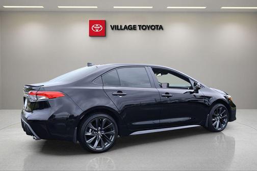 Midnight Black Metallic 2025 Toyota Corolla SE