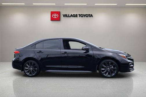 Midnight Black Metallic 2025 Toyota Corolla SE