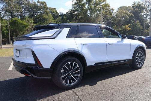 2026 Cadillac LYRIQ Sport