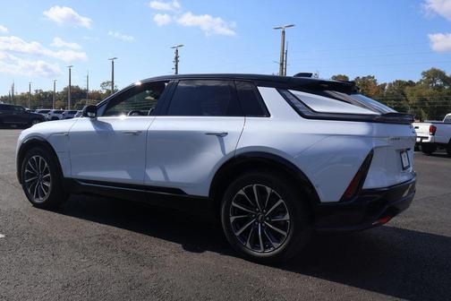 2026 Cadillac LYRIQ Sport