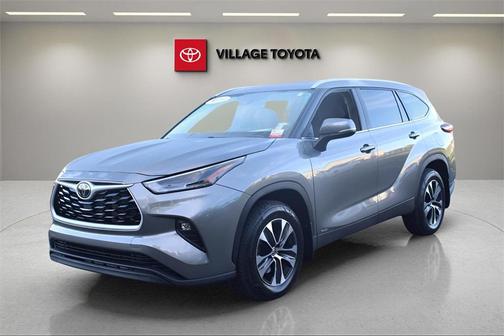 2025 Toyota Highlander Hybrid XLE