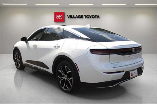 2024 Toyota Crown Limited