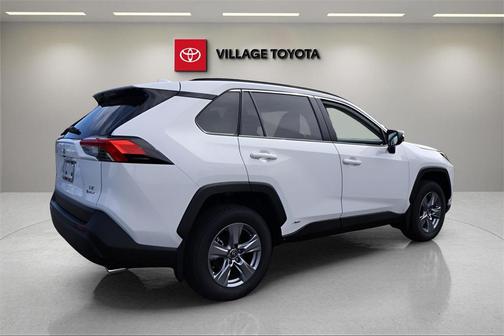 2025 Toyota RAV4 Hybrid SE
