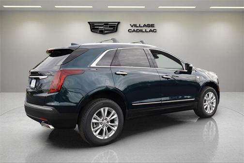 2026 Cadillac XT5 Luxury