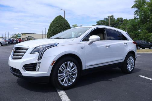 Crystal White Tricoat 2018 Cadillac XT5 Premium Luxury