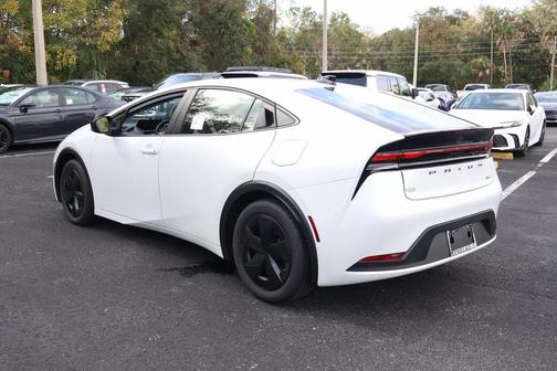 2026 Toyota Prius LE