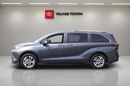 Magnetic Gray Metallic 2025 Toyota Sienna Limited