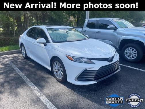 2022 Toyota Camry LE
