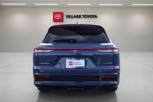 2025 Toyota Crown Signia Limited