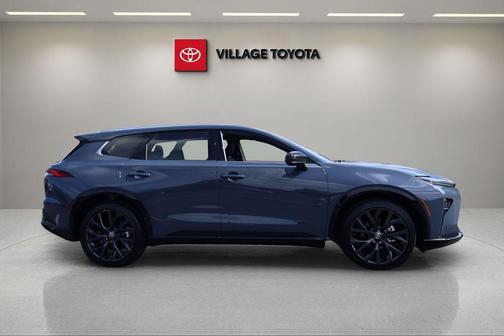 2025 Toyota Crown Signia Limited