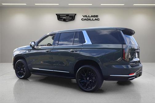 2025 Cadillac Escalade Luxury