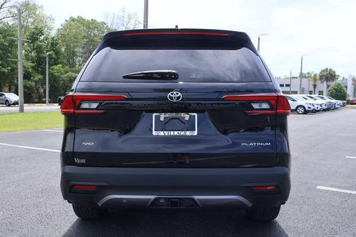 Midnight Black Metallic 2026 Toyota Grand Highlander Platinum