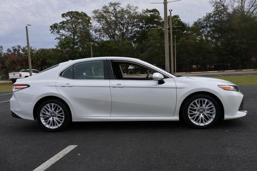 2020 Toyota Camry XLE