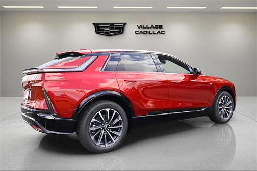 2025 Cadillac LYRIQ Sport