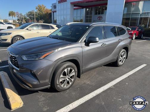 2021 Toyota Highlander XLE