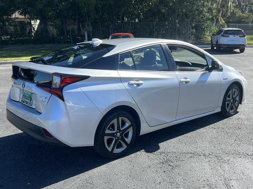 2022 Toyota Prius L