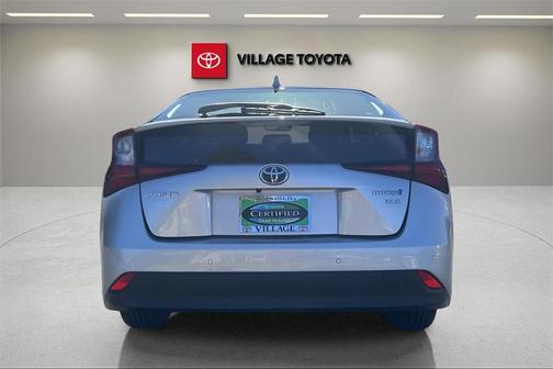 2022 Toyota Prius L