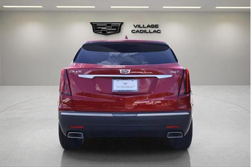 2025 Cadillac XT5 Luxury