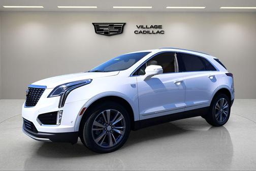 Crystal White Tricoat 2026 Cadillac XT5 Premium Luxury