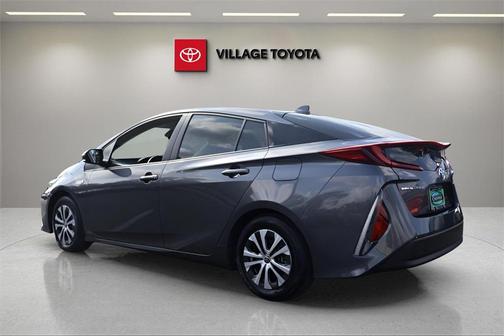 2022 Toyota Prius Prime XLE