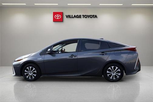 2022 Toyota Prius Prime XLE