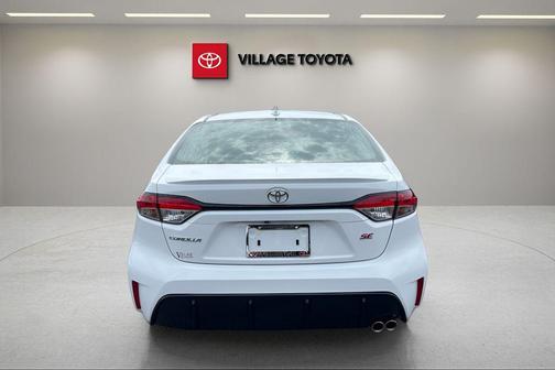 Ice 2026 Toyota Corolla SE