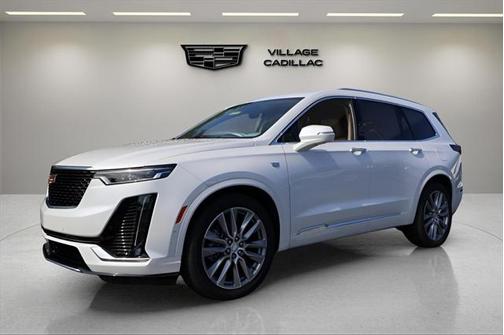 2025 Cadillac XT6 Premium Luxury FWD