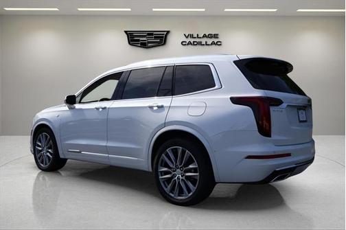 2025 Cadillac XT6 Premium Luxury FWD
