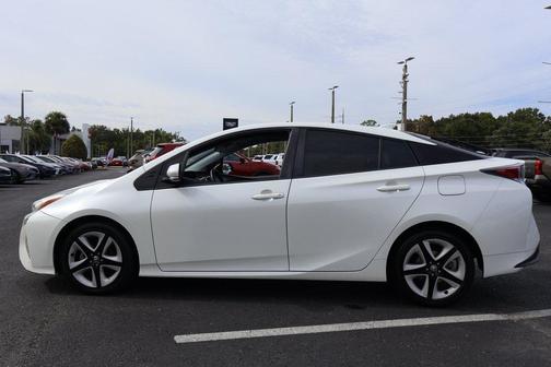2016 Toyota Prius Four
