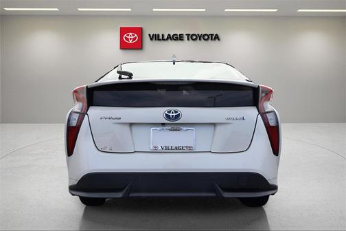 2016 Toyota Prius Four