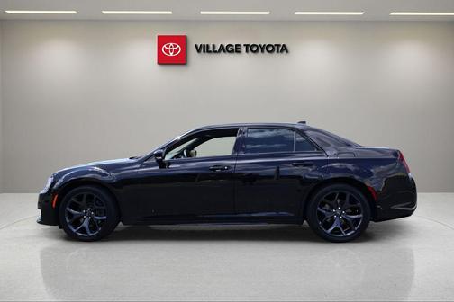 Gloss Black 2021 Chrysler 300 S