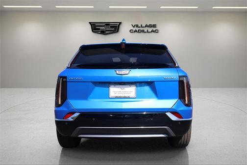 2025 Cadillac OPTIQ Luxury 1 AWD