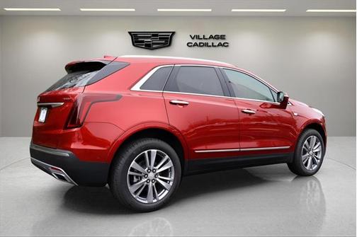 2025 Cadillac XT5 Premium Luxury