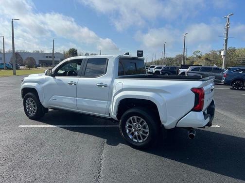 2025 Toyota Tacoma Hybrid Limited
