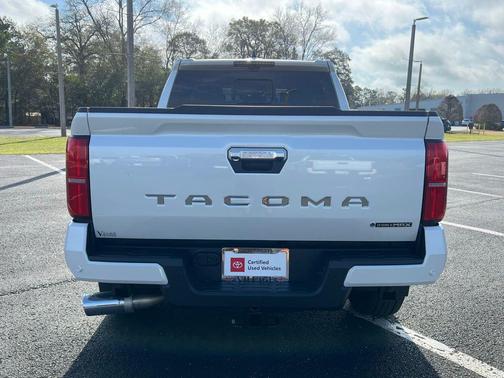 2025 Toyota Tacoma Hybrid Limited