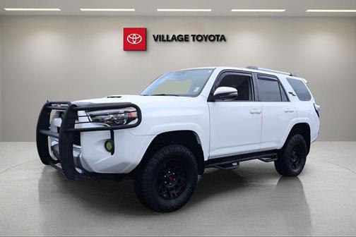 Super White 2018 Toyota 4Runner TRD Off Road Premium