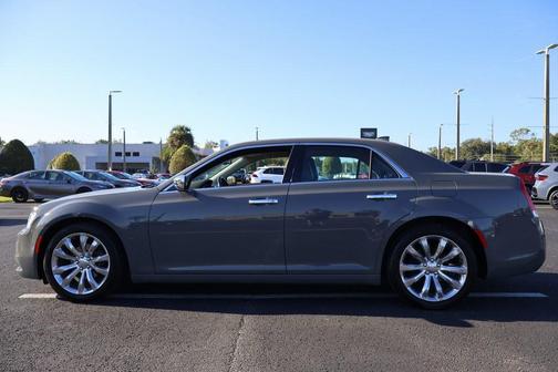 2018 Chrysler 300 Limited