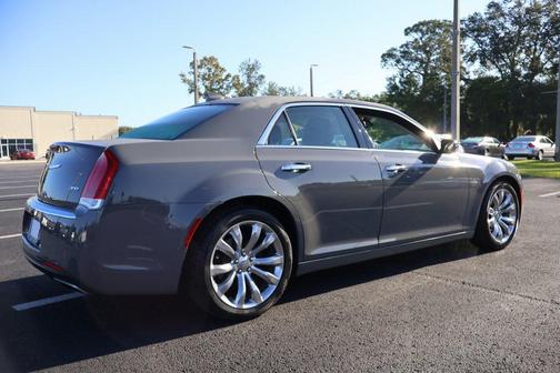 2018 Chrysler 300 Limited