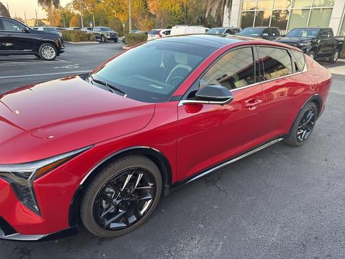 2025 Kia K4 GT-Line Turbo