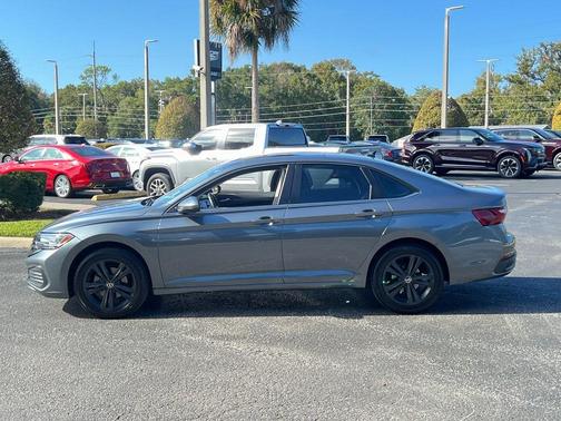 2022 Volkswagen Jetta 1.5T SE