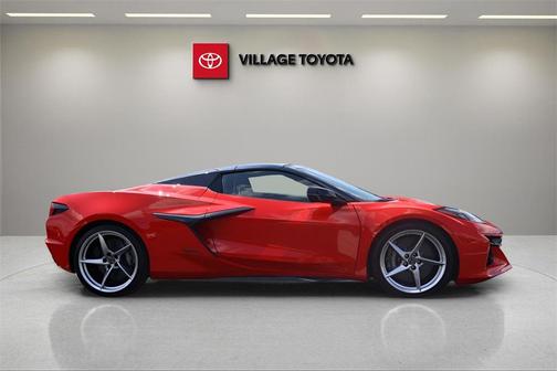 2025 Chevrolet Corvette E-Ray RWD Convertible 2LZ