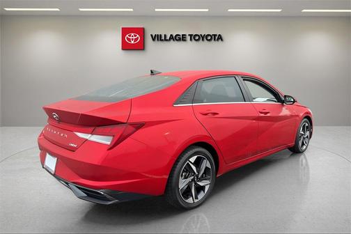 2022 Hyundai ELANTRA Limited