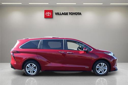 2021 Toyota Sienna Platinum 7 Passenger
