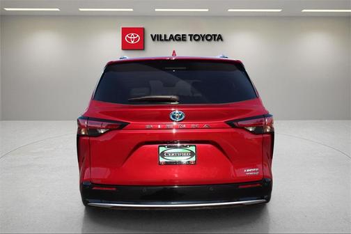 2021 Toyota Sienna Platinum 7 Passenger
