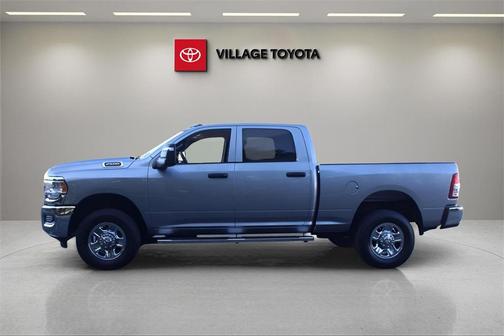 2024 RAM 2500 Tradesman Crew Cab 4x4 6'4' Box