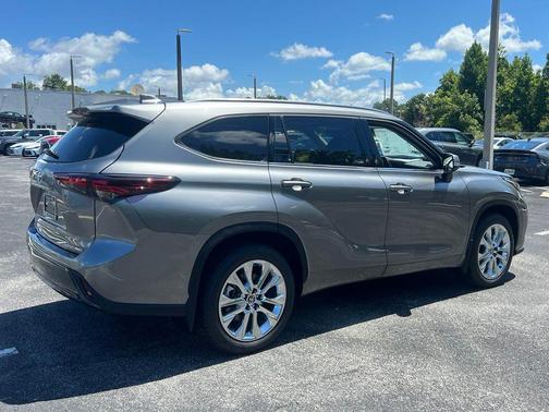 Heavy Metal 2026 Toyota Highlander Limited