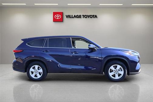 2022 Toyota Highlander Hybrid LE
